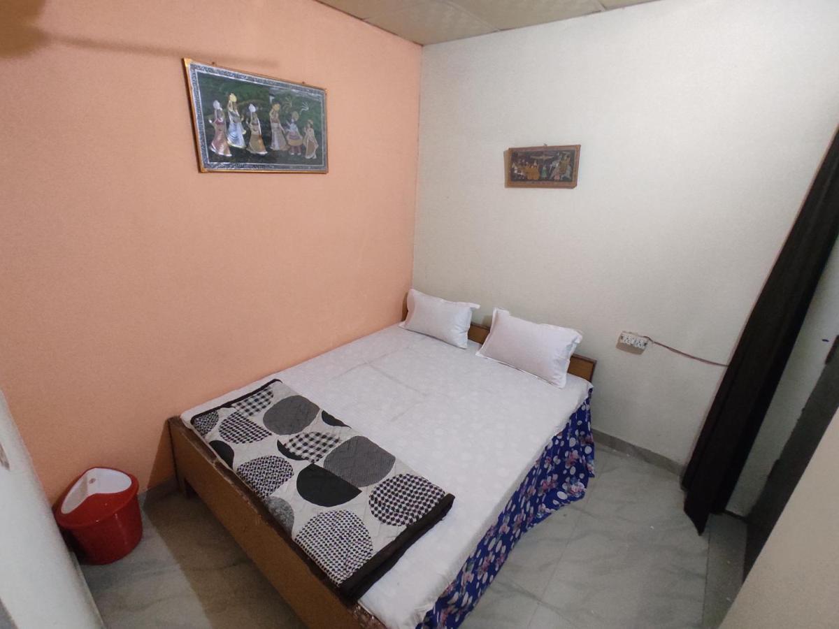 Superinn Home Stay& Guest House Agra  Exterior photo