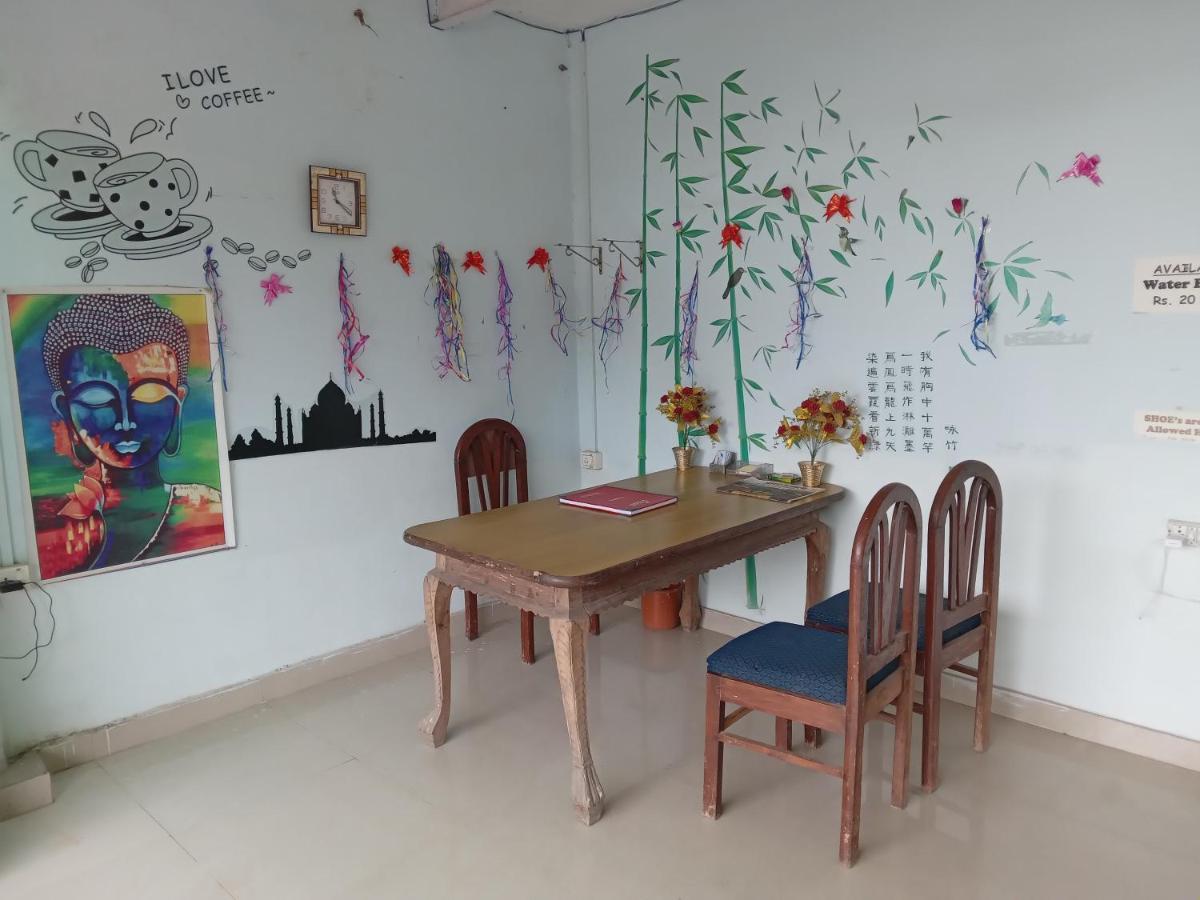Superinn Home Stay& Guest House Agra  Exterior photo